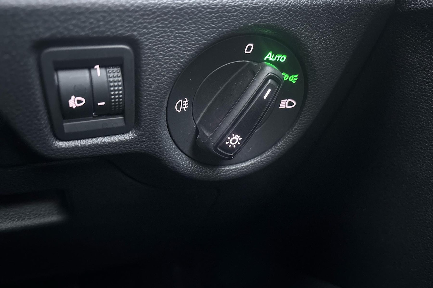 Used Skoda Kamiq 2022 for sale - 77744085: Photo 18