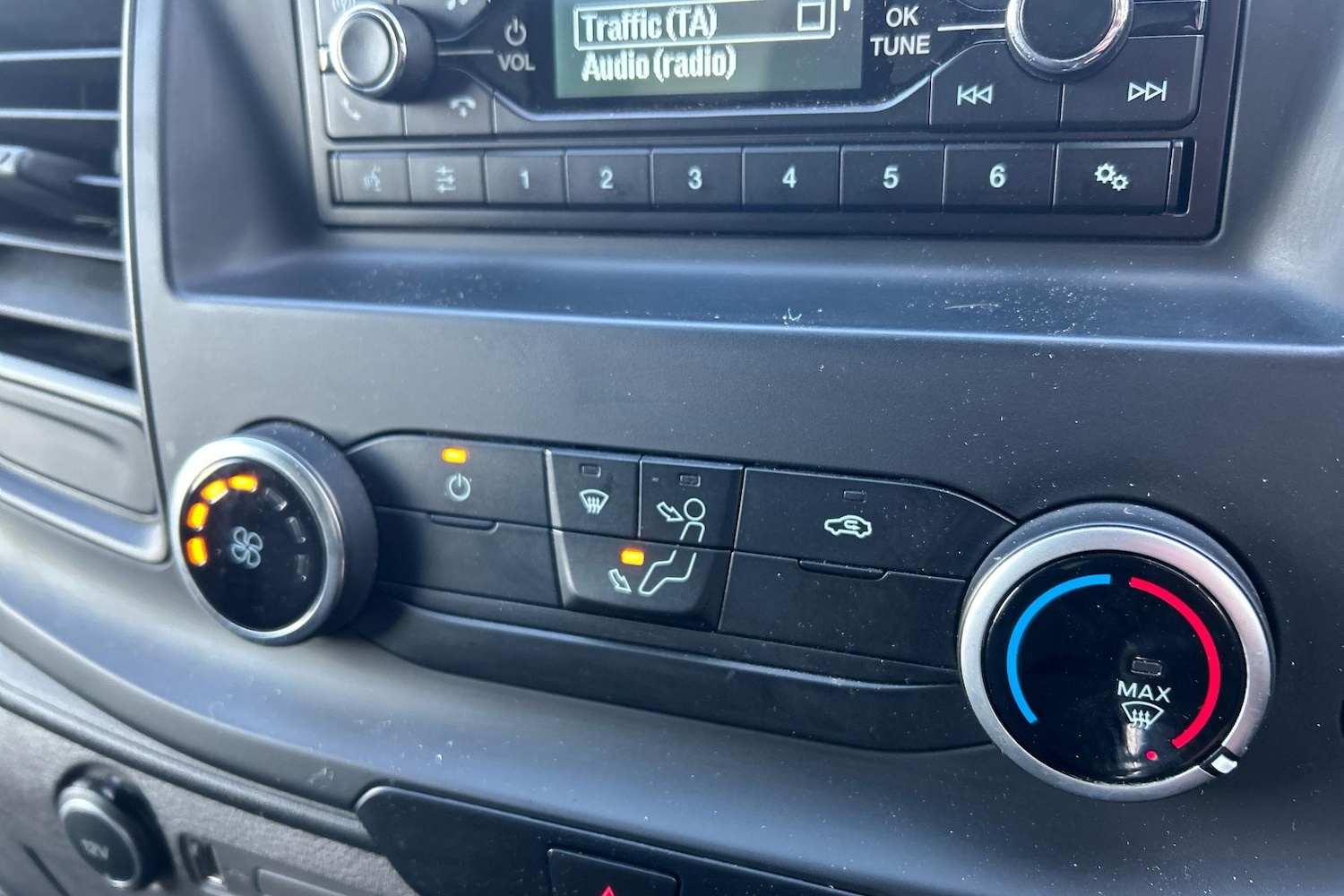 Used Ford Transit Custom 2018 for sale - 76955361: Photo 24