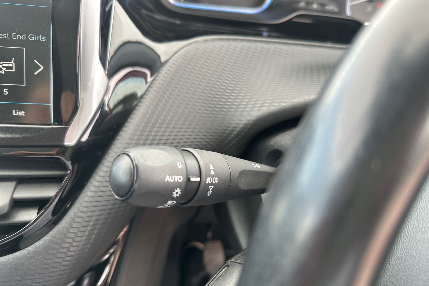 Used Peugeot 2008 2019 for sale - 76624846: Photo 22