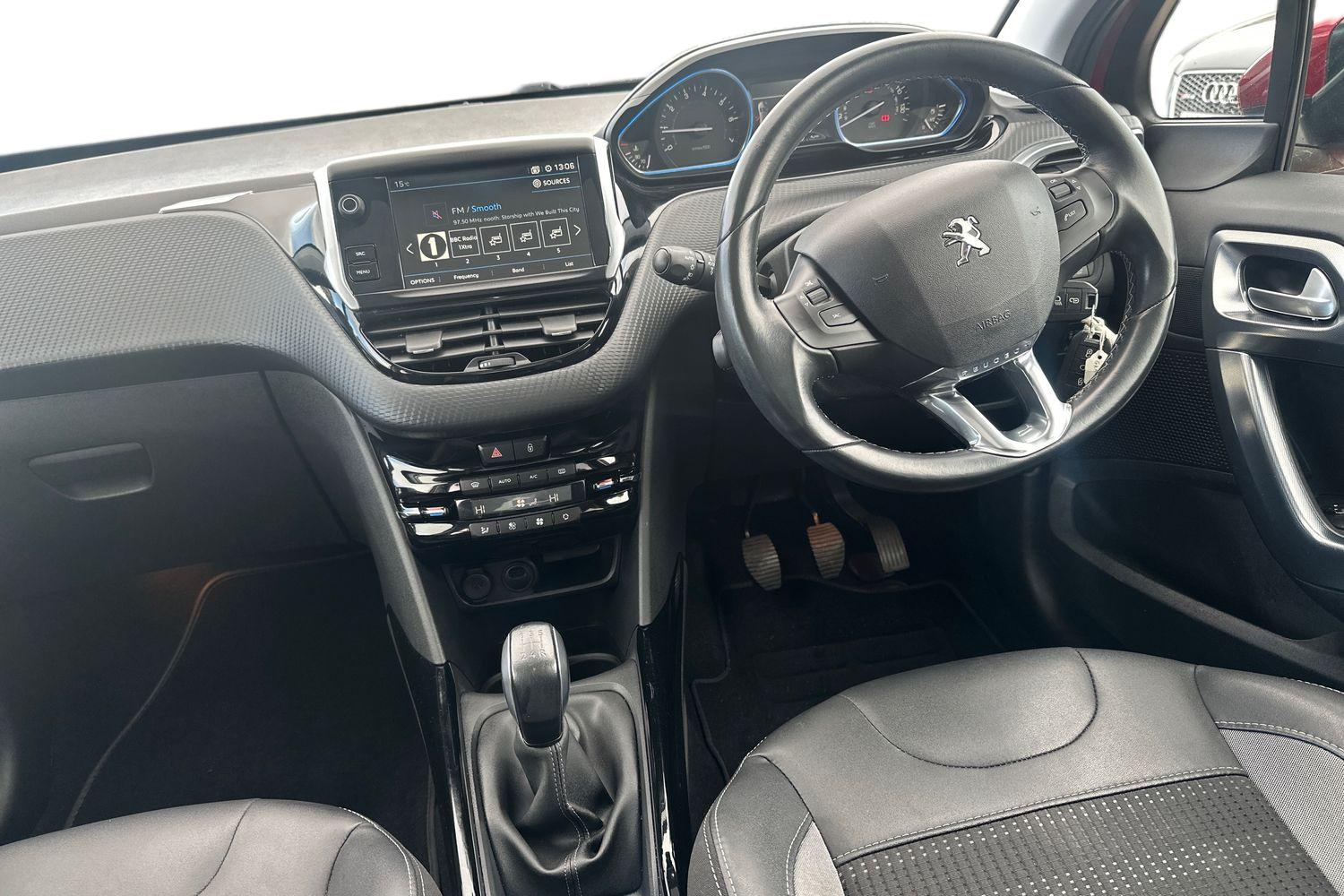 Used Peugeot 2008 2019 for sale - 76624846: Photo 4