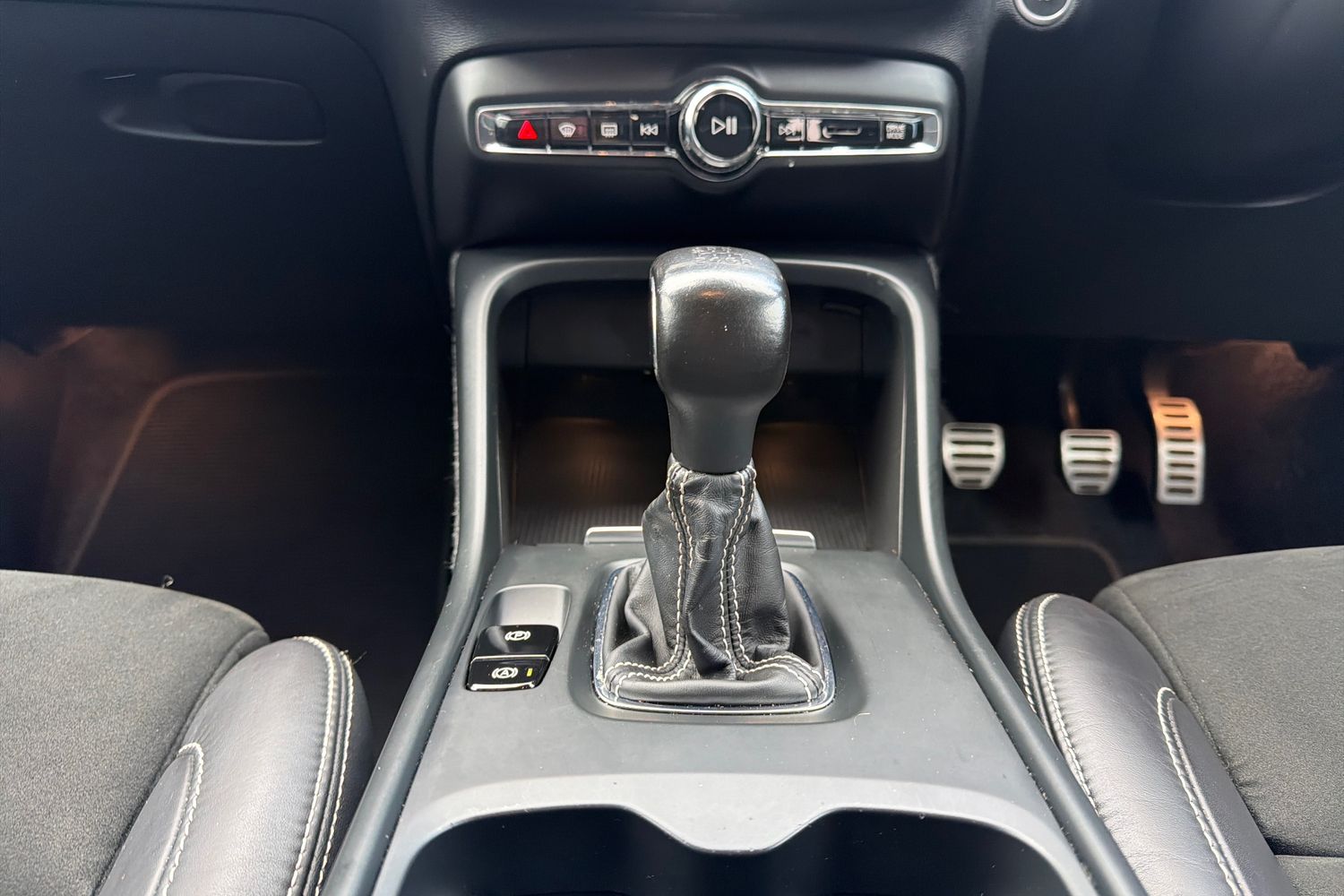 Used Volvo XC40 2021 for sale - 78187675: Photo 14