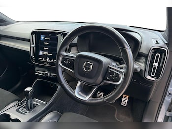 Used Volvo XC40 2021 for sale - 78353995: Photo