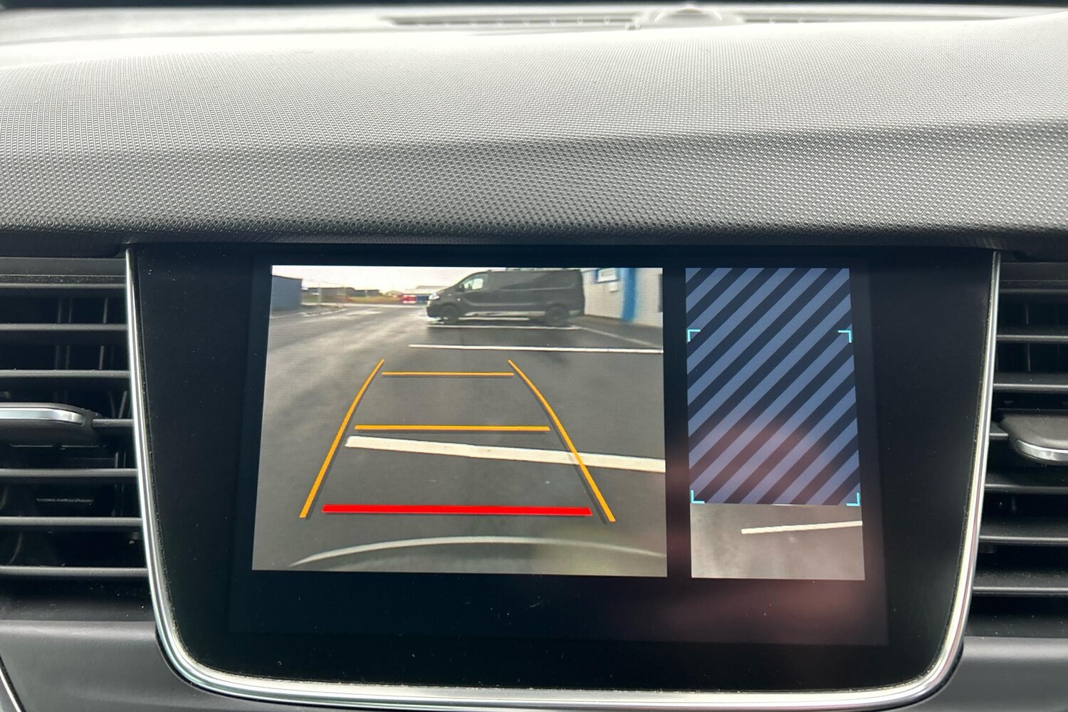 Used Vauxhall Crossland 2021 for sale - 76141406: Photo 21