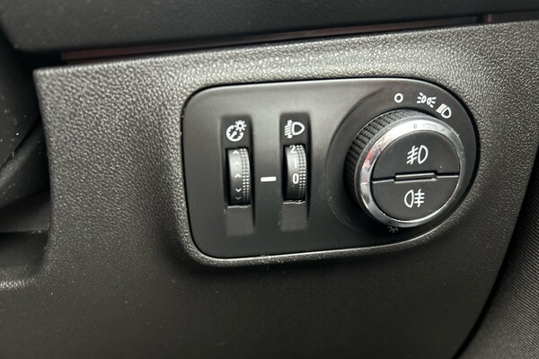 Used Vauxhall Corsa 2018 for sale - 76169864: Photo 25