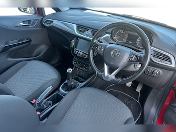 Used Vauxhall Corsa 2017 for sale - 76274336: Photo 2