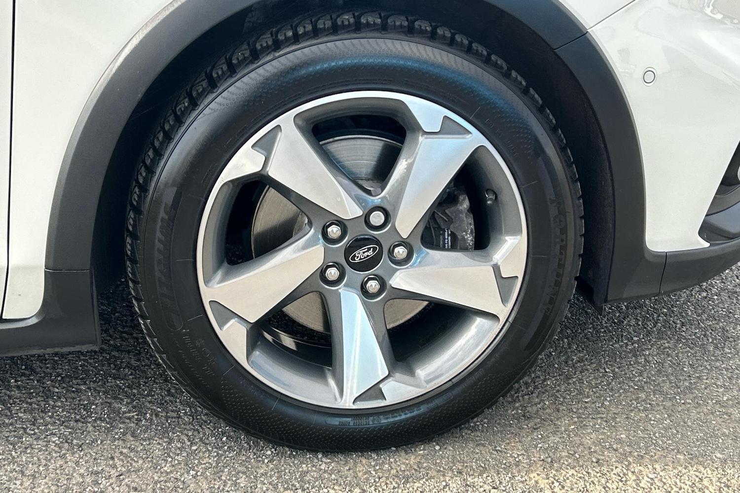 Used Ford Focus 2020 for sale - 76774426: Photo 3