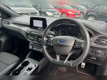 Used Ford Focus 2020 for sale - 75593509: Photo