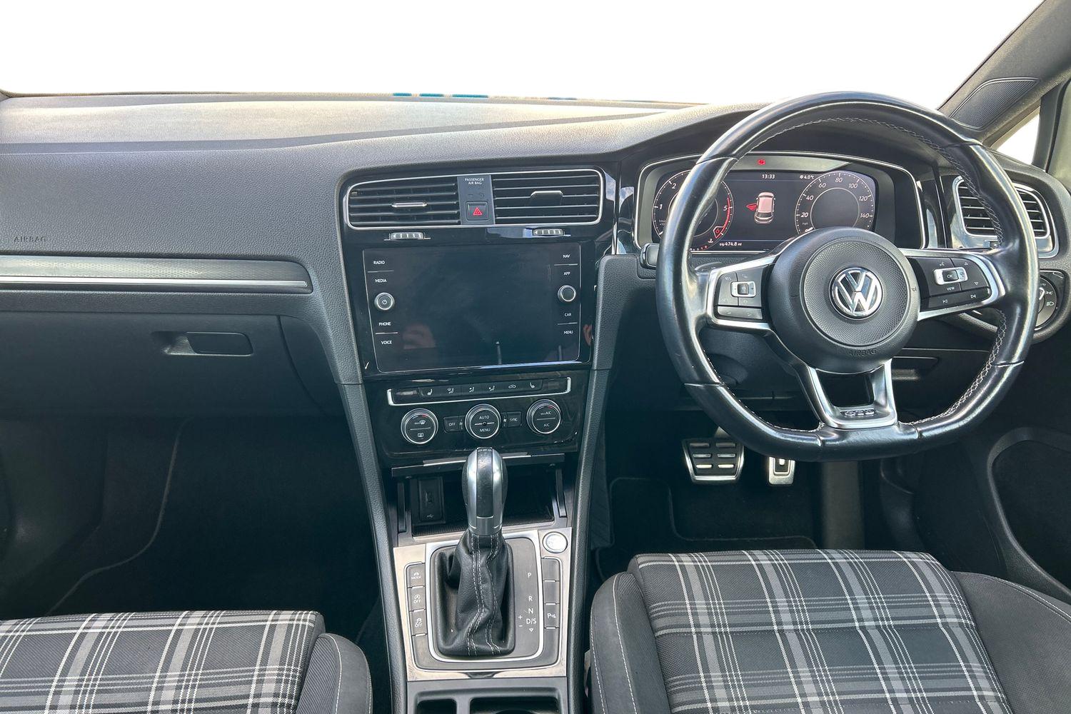 Used Volkswagen Golf 2019 for sale - 77687140: Photo 4