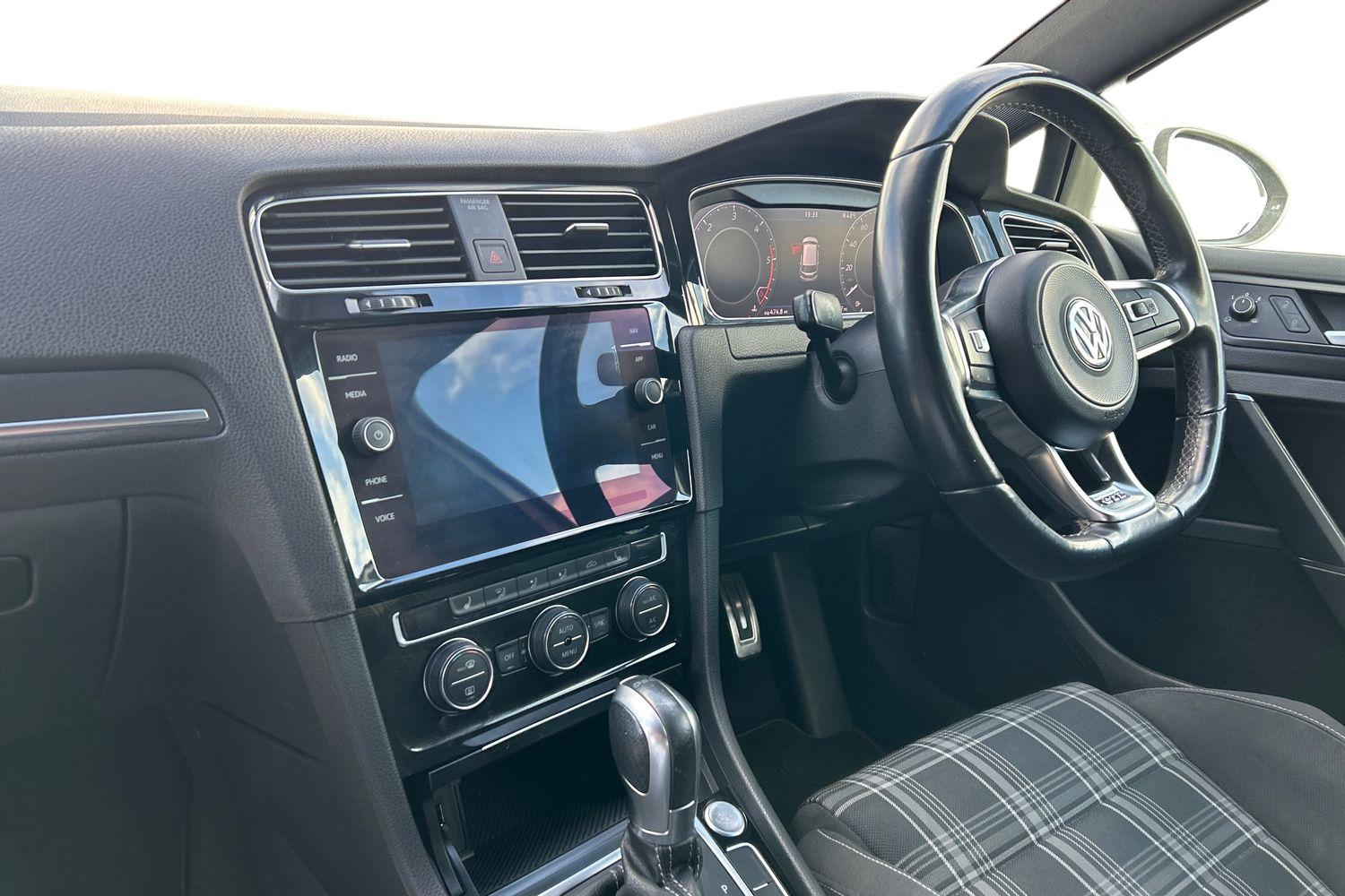 Used Volkswagen Golf 2019 for sale - 77687140: Photo 5