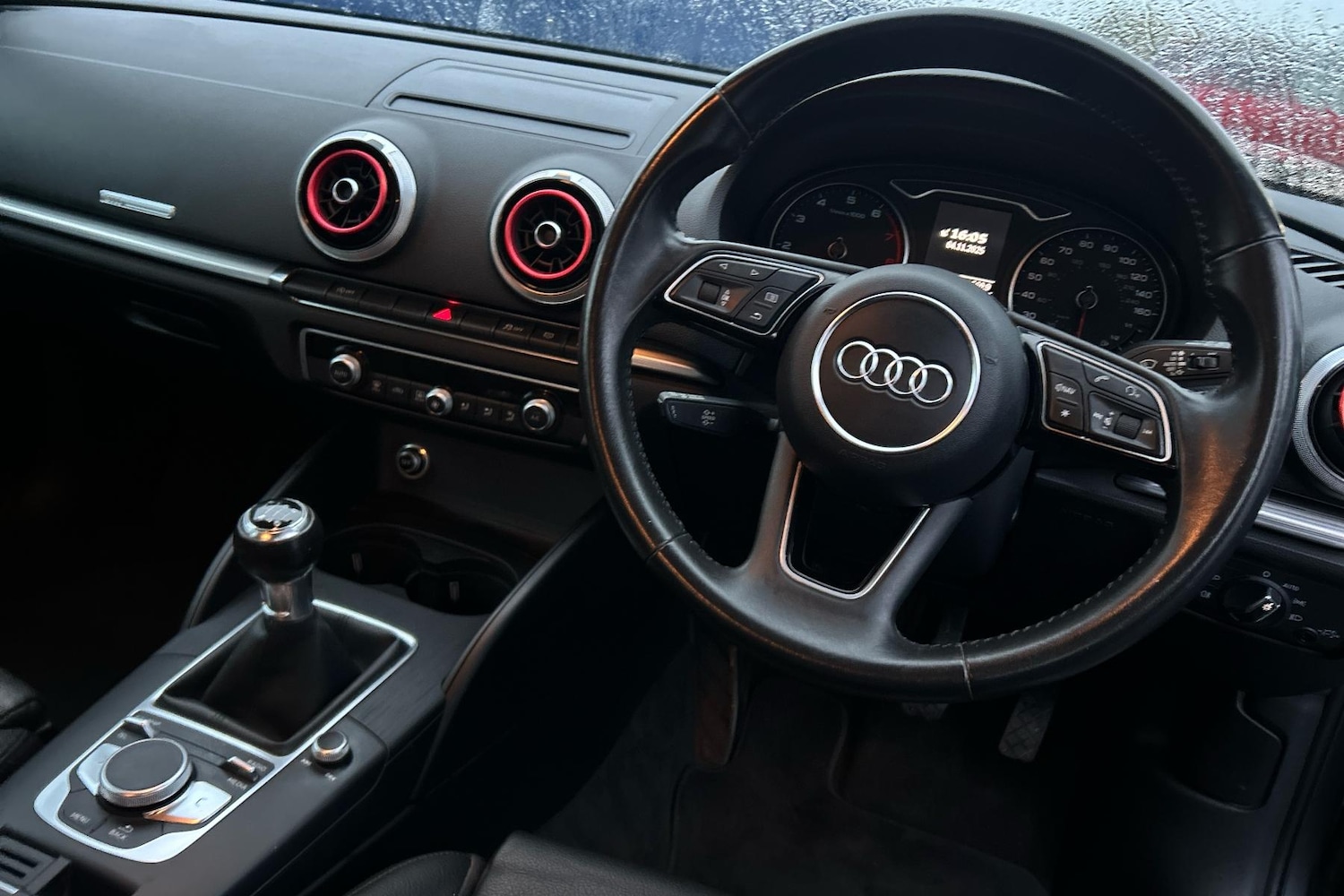 Used Audi A3 2018 for sale - 76442592: Photo 2