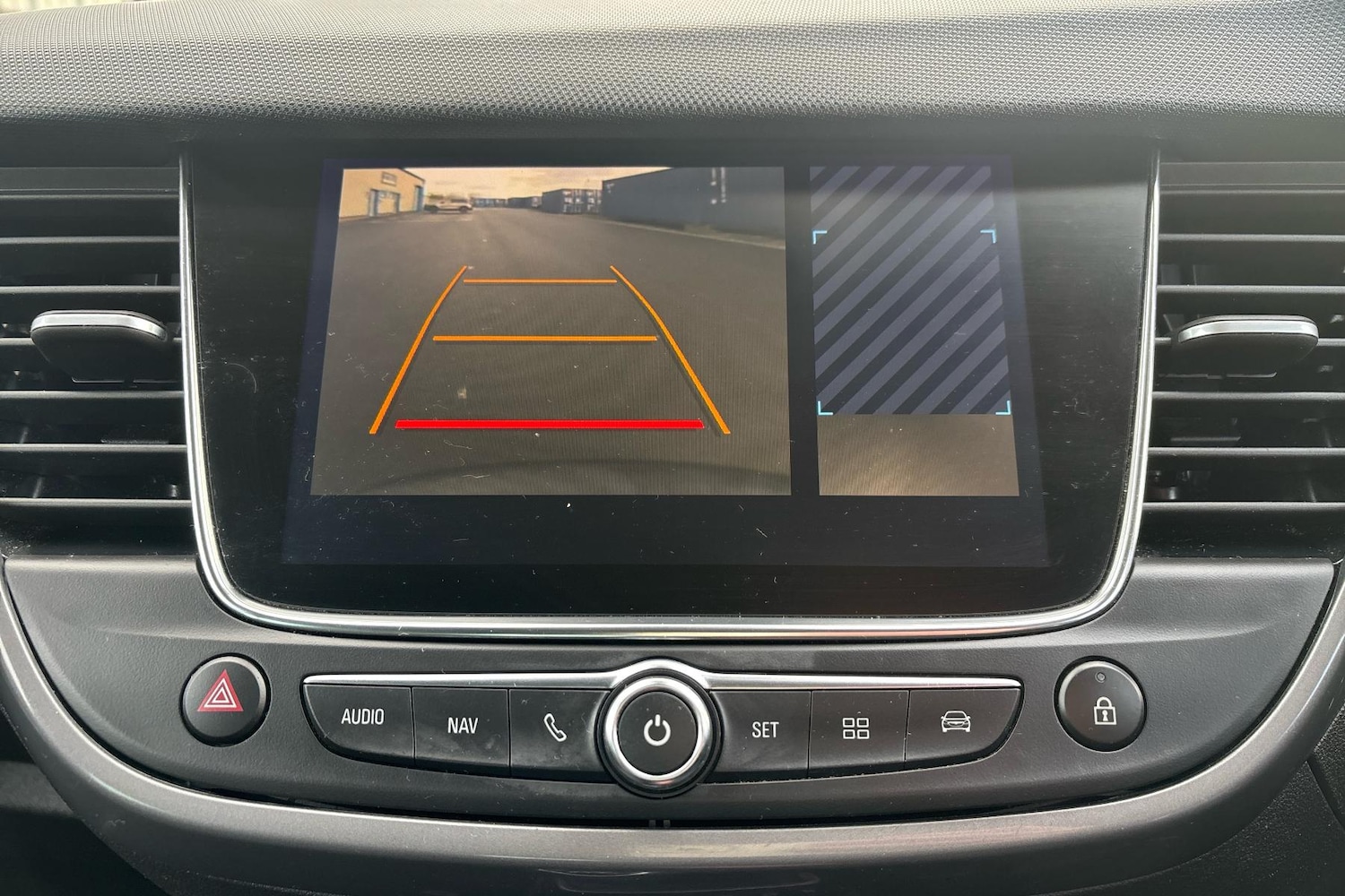 Used Vauxhall Crossland 2024 for sale - 76705369: Photo 17