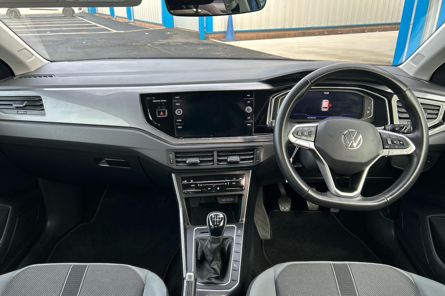 Used Volkswagen Polo 2023 for sale - 77635178: Photo 4