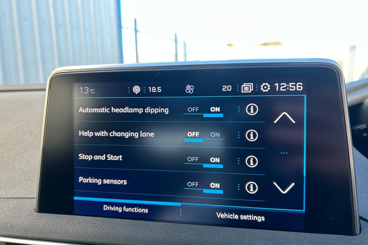 Used Peugeot 3008 2018 for sale - 76553355: Photo 17