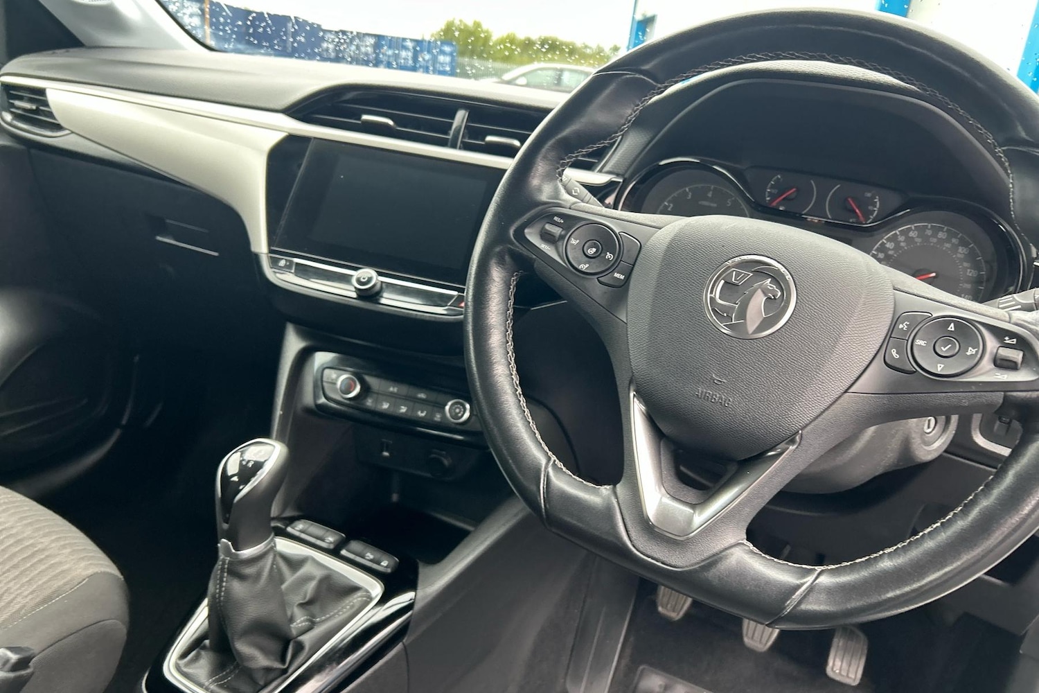 Used Vauxhall Corsa 2020 for sale - 76141333: Photo 2