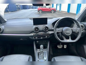 Used Audi Q2 2018 for sale - 76746489: Photo