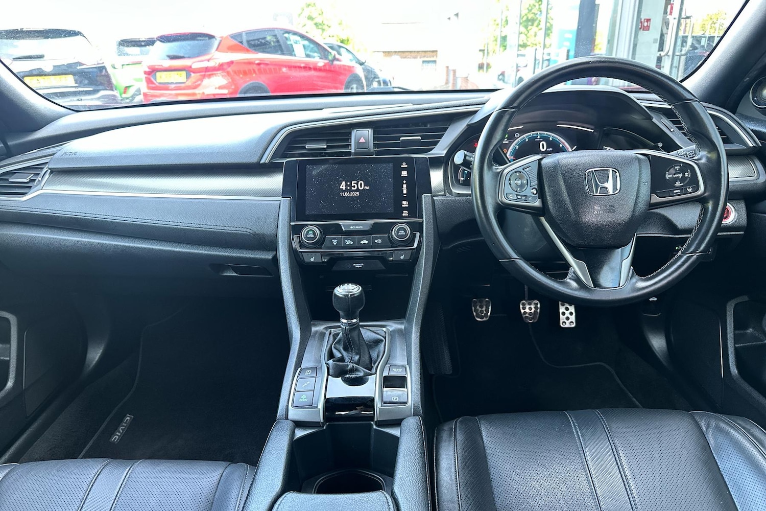 Used Honda Civic 2018 for sale - 77123833: Photo 4