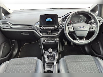 Used Ford Fiesta 2018 for sale - 79499385: Photo