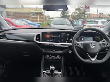 Used Vauxhall Grandland 2024 for sale - 76287725: Photo 4