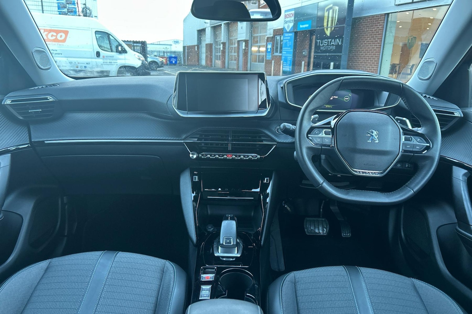 Used Peugeot 2008 2021 for sale - 77069732: Photo 4