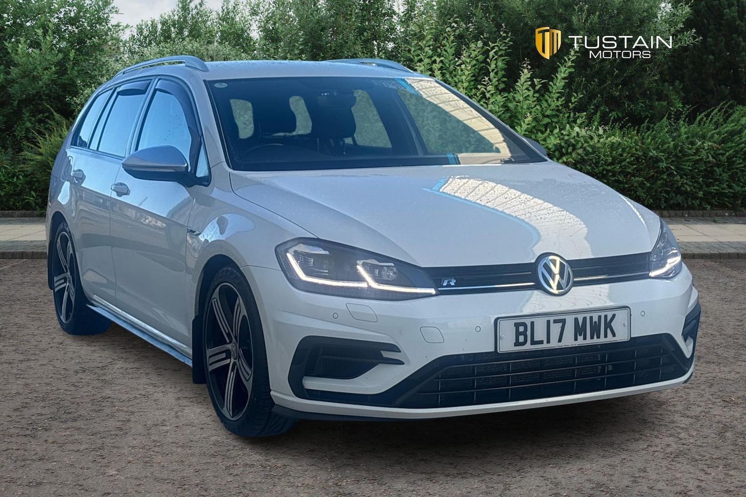 Used Volkswagen Golf 2017 for sale - 76339412: Photo 1