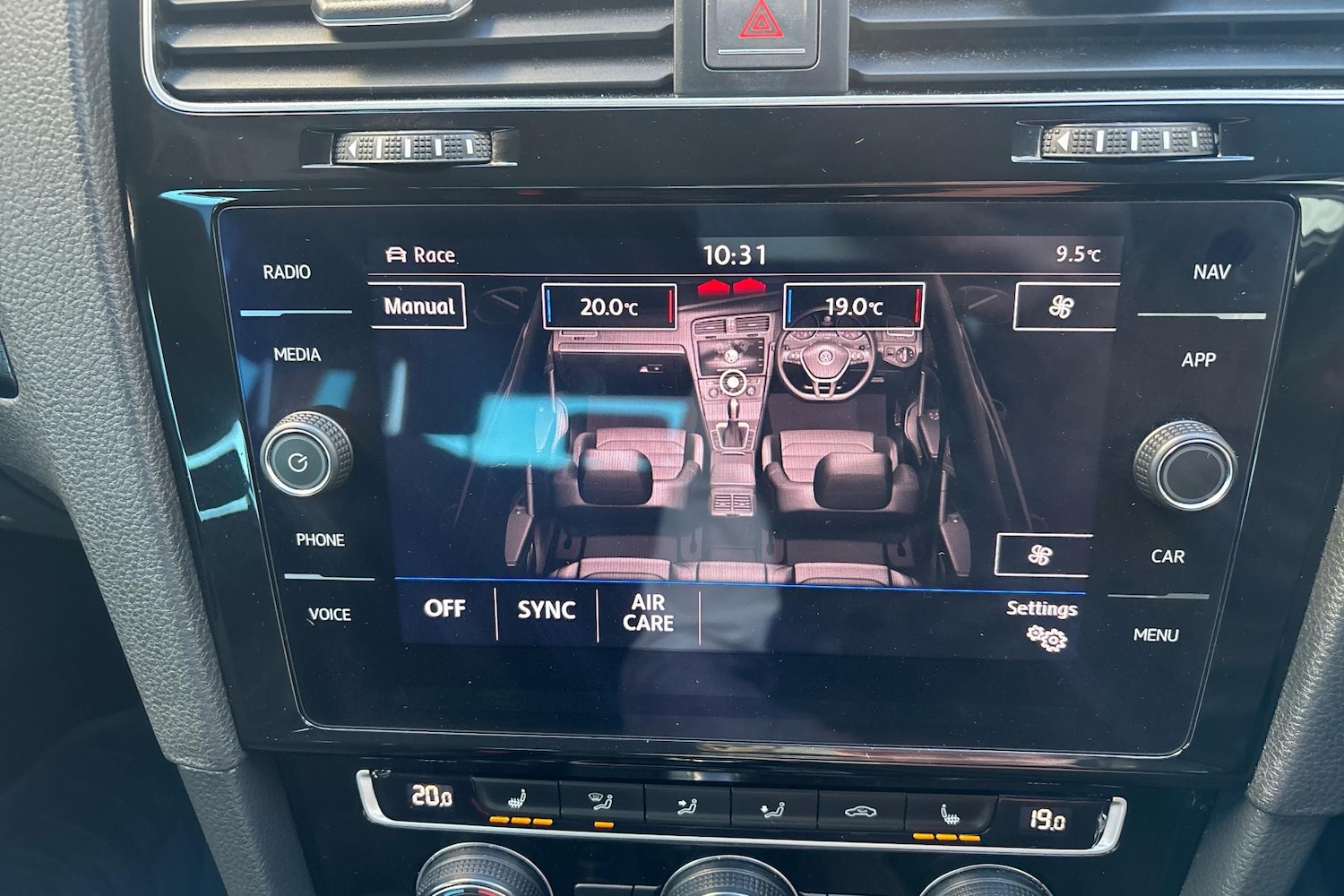 Used Volkswagen Golf 2017 for sale - 76339412: Photo 19