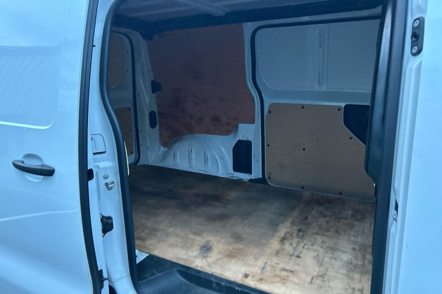 Used Toyota ProAce 2024 for sale - 76669416: Photo 15