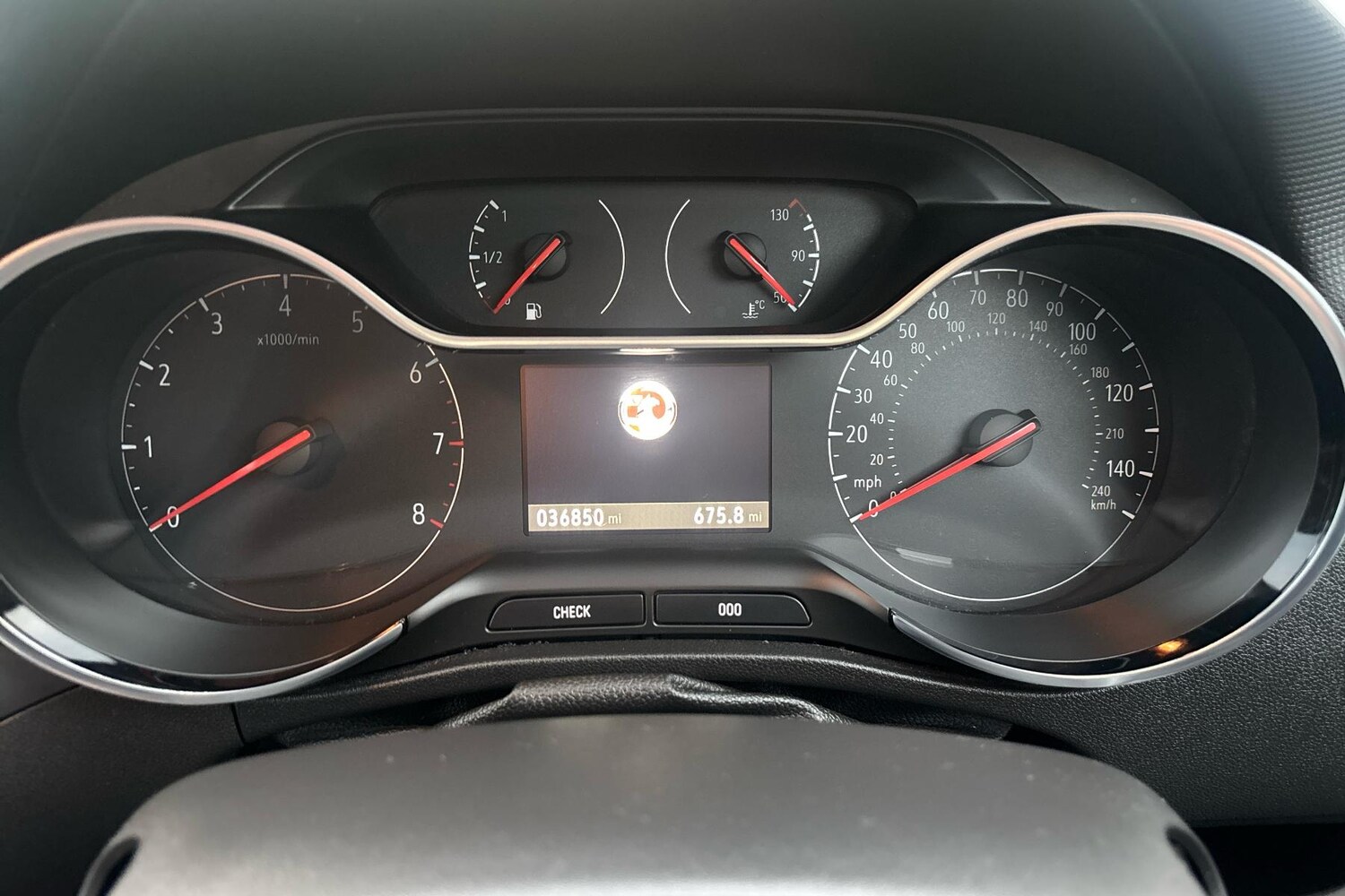 Used Vauxhall Crossland for sale - 76442559: Photo 13