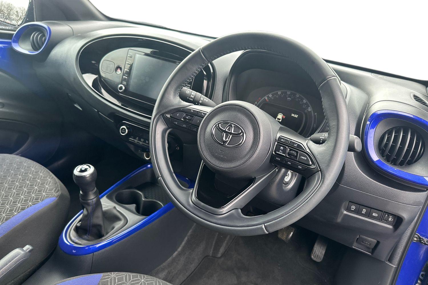 Used Toyota Aygo X 2022 for sale - 77617682: Photo 2