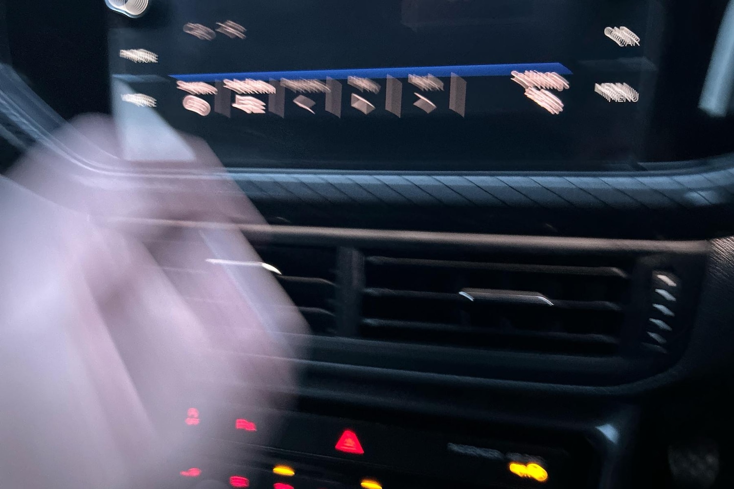 Used Volkswagen T-Cross 2020 for sale - 77219899: Photo 17