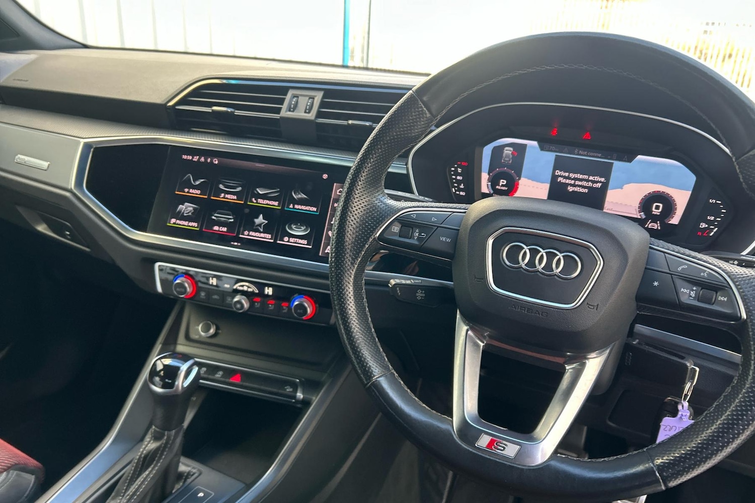 Used Audi Q3 2021 for sale - 76576374: Photo 2