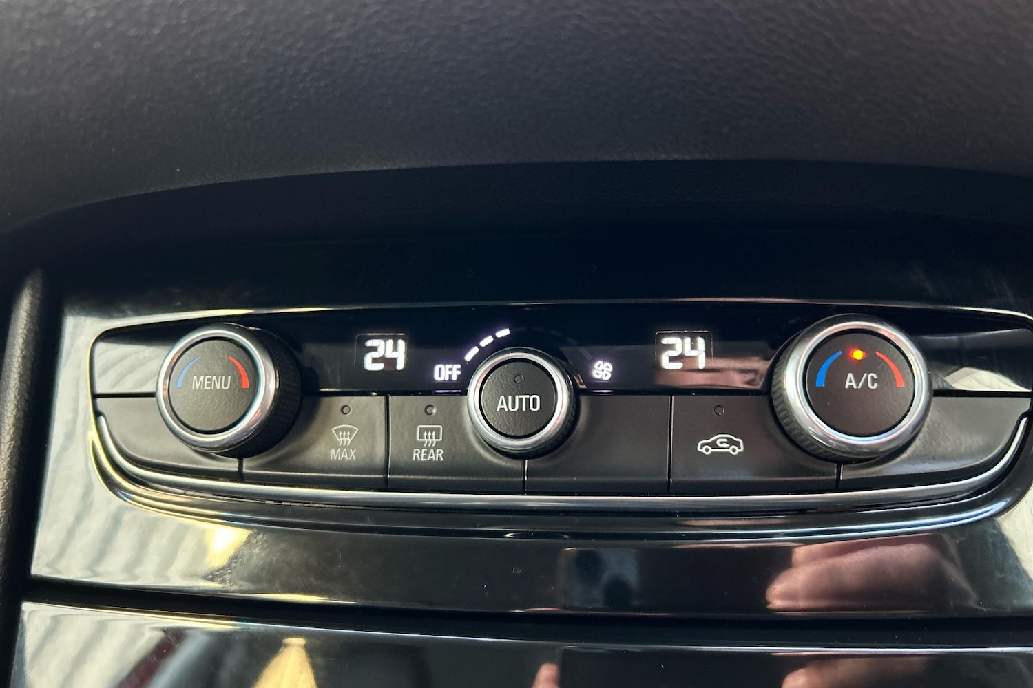 Used Vauxhall Grandland X 2020 for sale - 76892938: Photo 23