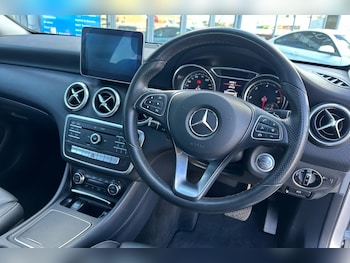 Used Mercedes-Benz A-Class 2017 for sale - 75778662: Photo
