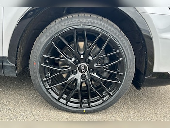 Used Audi Q3 2017 for sale - 75661113: Photo