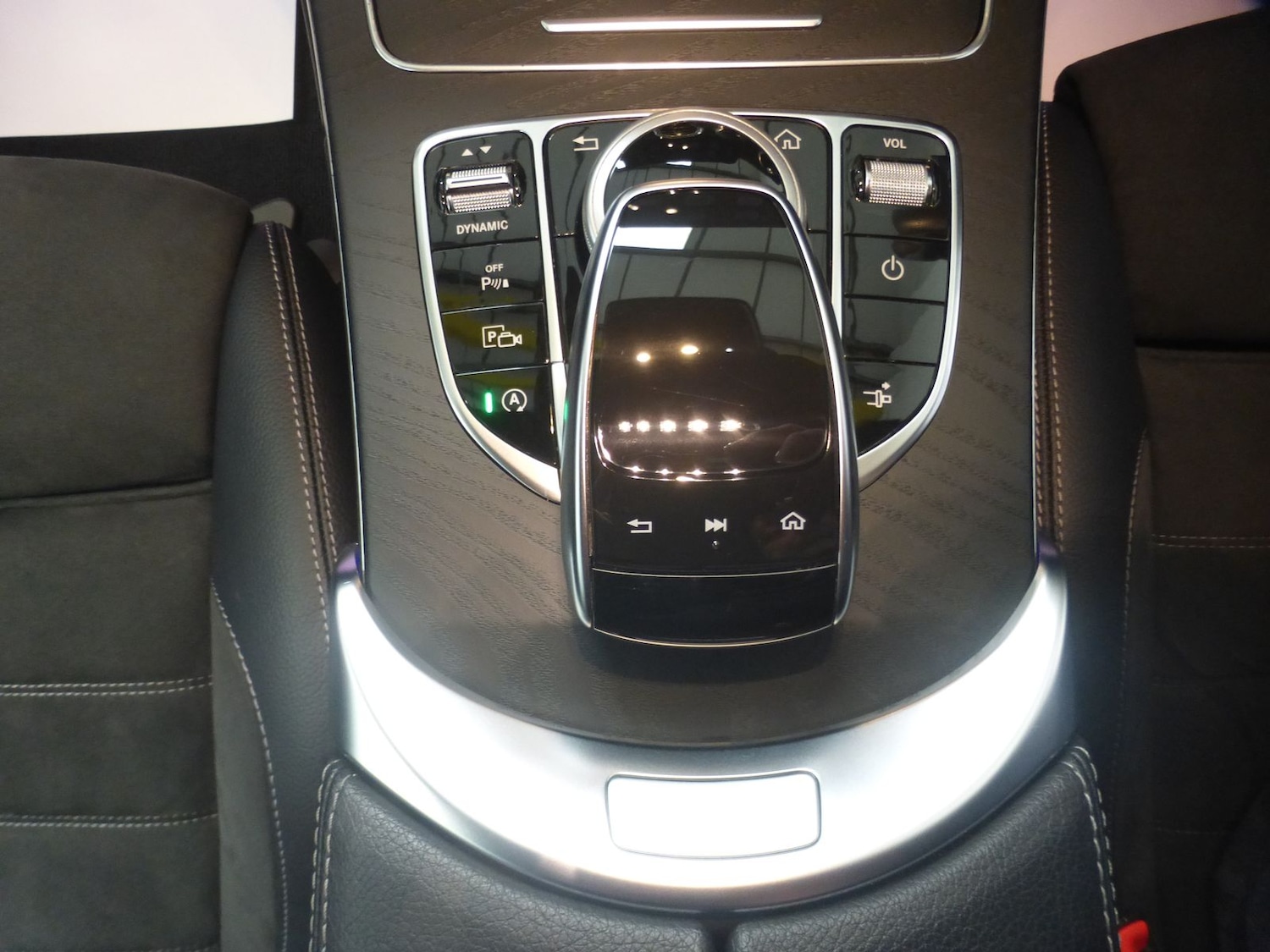 Used Mercedes-Benz C Class 2019 for sale - 77008944: Photo 16