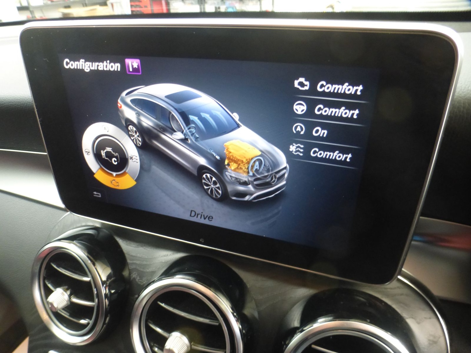 Used Mercedes-Benz GLC 2017 for sale - 77008945: Photo 17