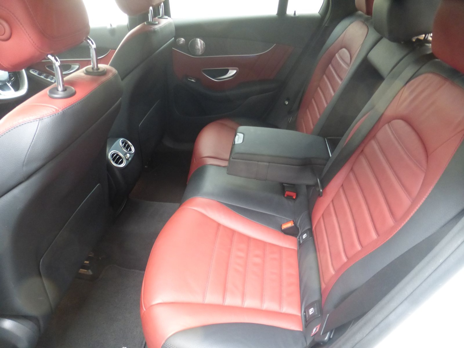 Used Mercedes-Benz GLC 2017 for sale - 77008945: Photo 19