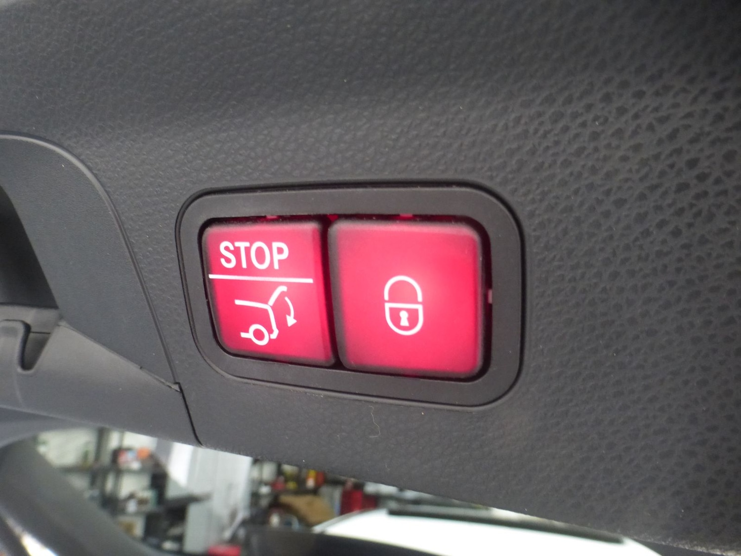 Used Mercedes-Benz GLC 2017 for sale - 77008945: Photo 24