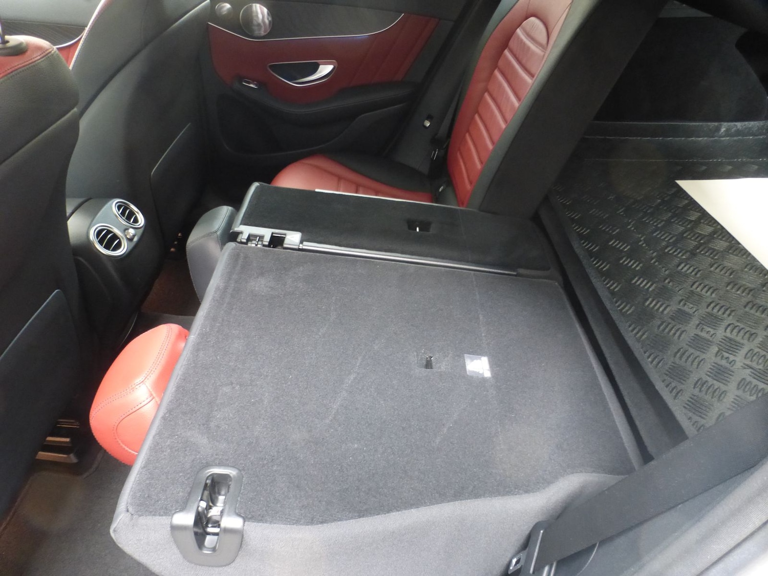 Used Mercedes-Benz GLC 2017 for sale - 77008945: Photo 41