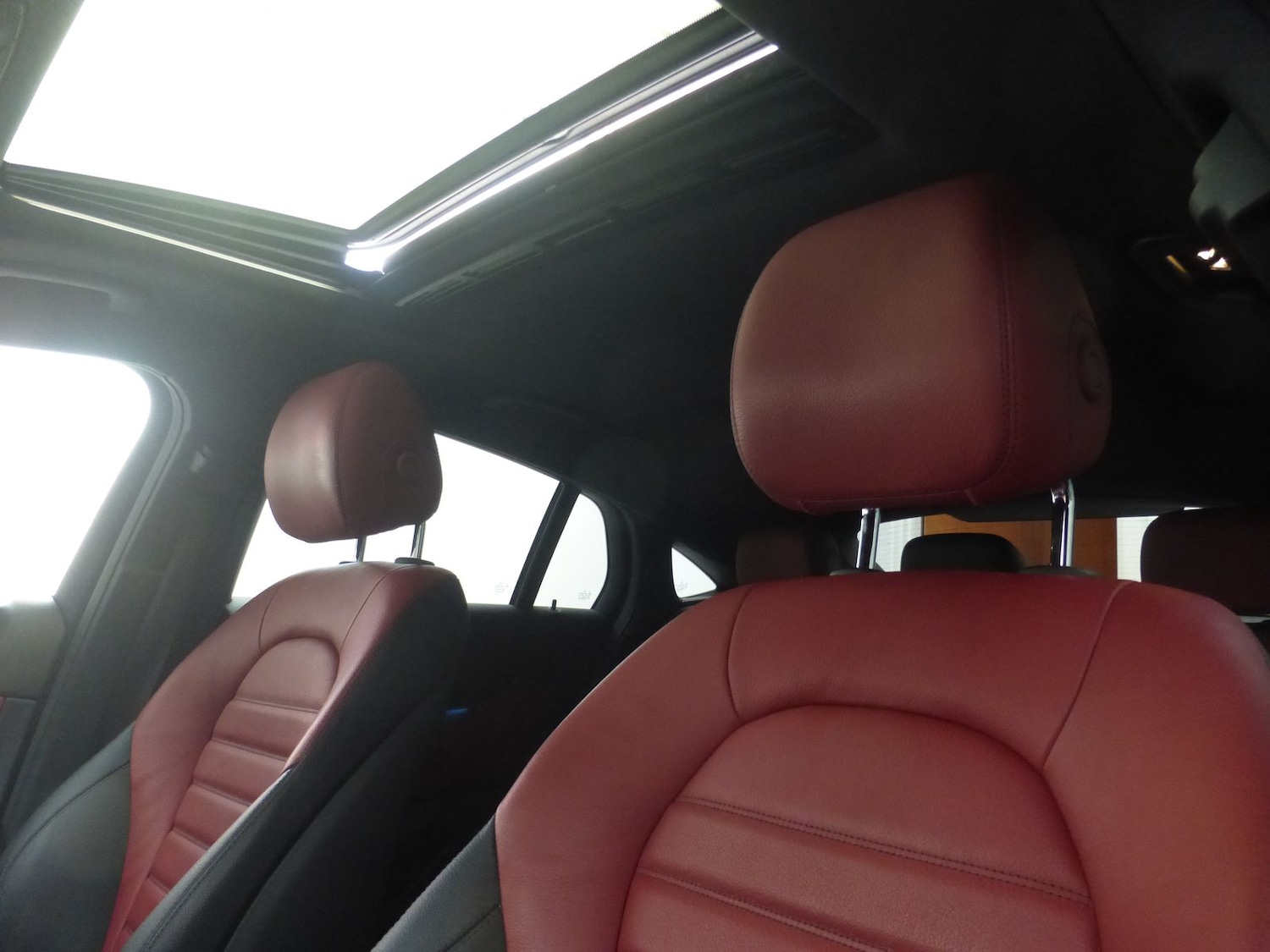 Used Mercedes-Benz GLC 2017 for sale - 77008945: Photo 7