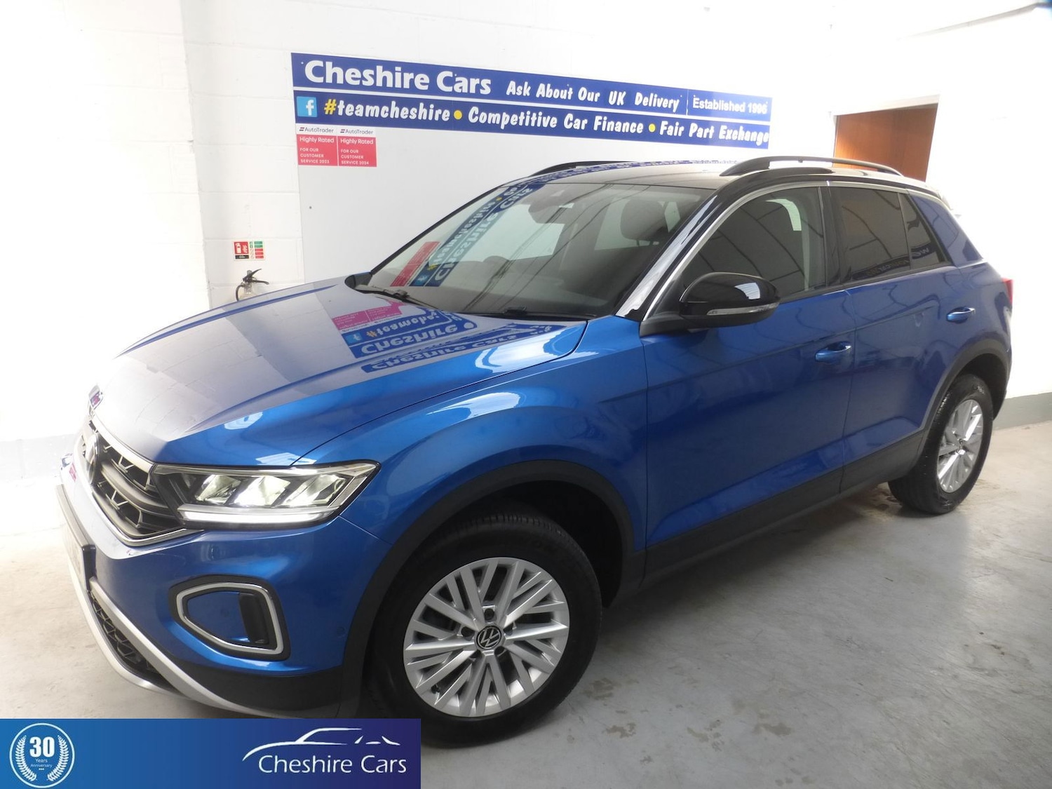 Used Volkswagen T-Roc 2023 for sale - 77008946: Photo 1