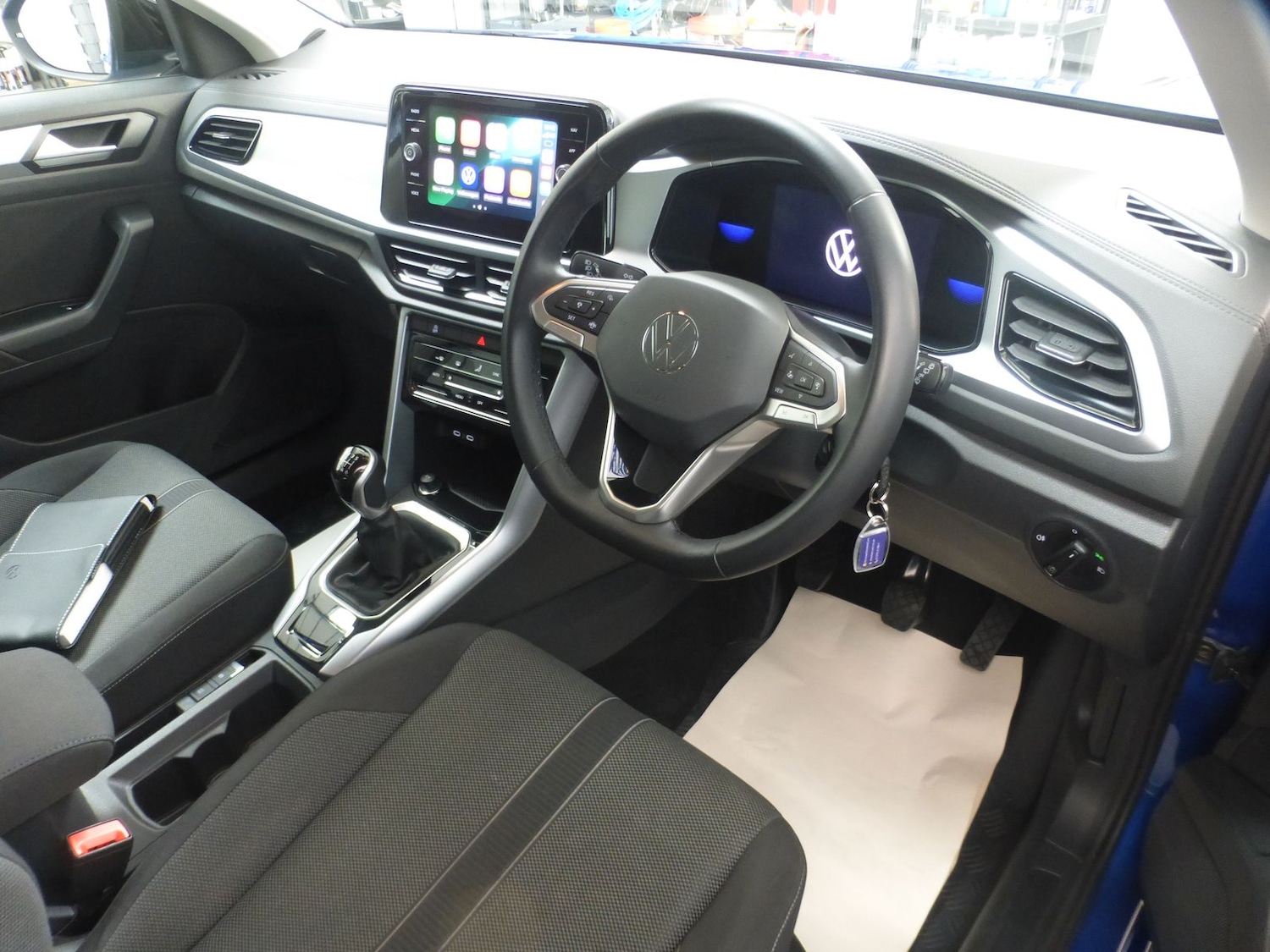 Used Volkswagen T-Roc 2023 for sale - 77008946: Photo 33