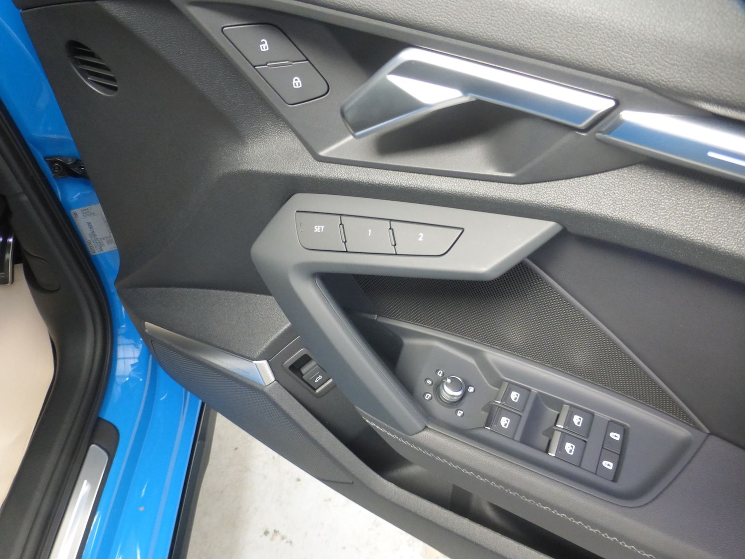 Used Audi A3 2023 for sale - 77008948: Photo 8