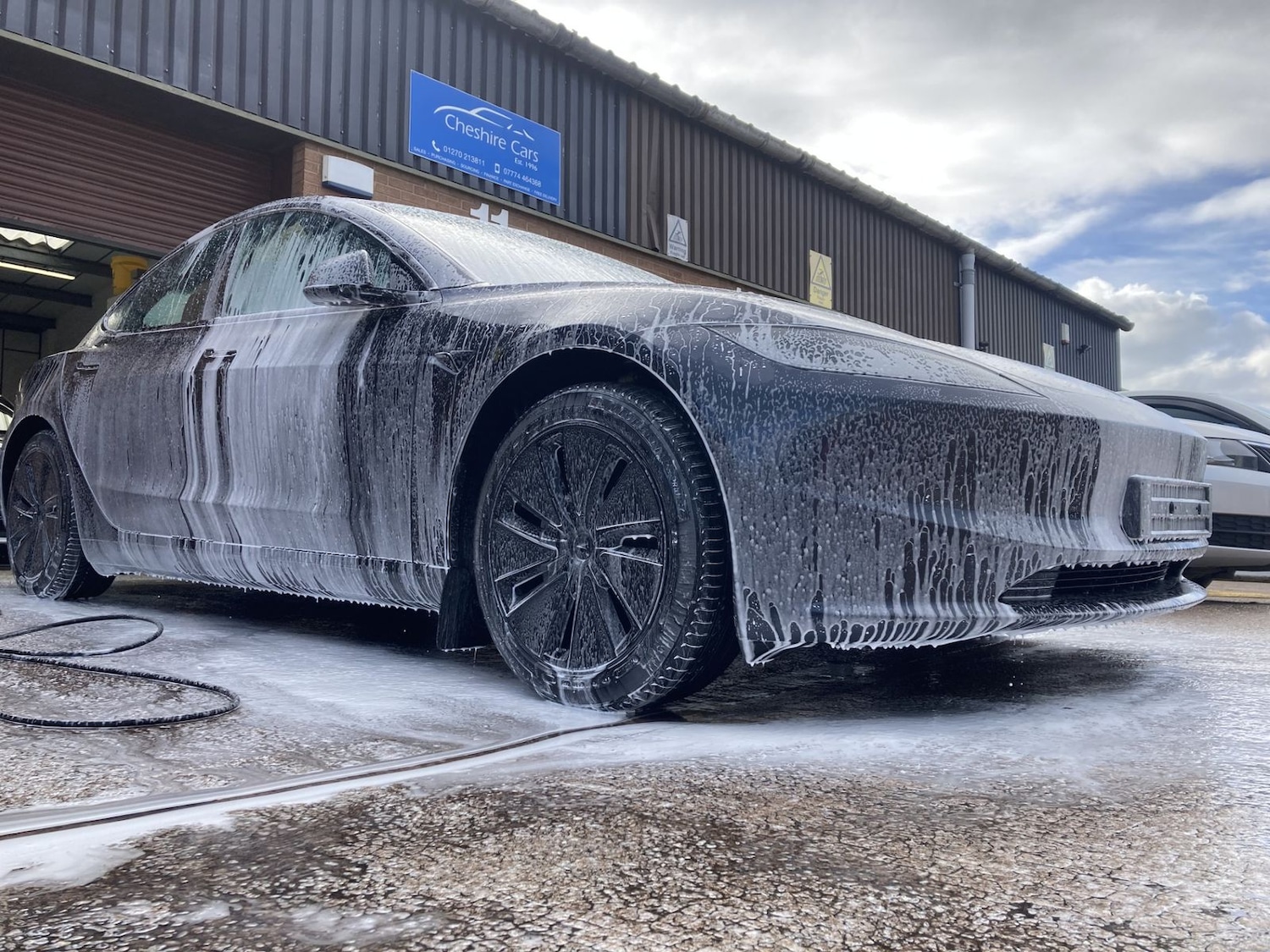 Used Tesla Model 3 2024 for sale - 77526243: Photo 3