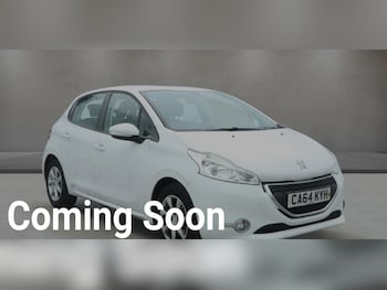 Used Peugeot 208 2015 for sale - 77878612: Photo