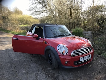 Used MINI Convertible 2013 for sale - 77898888: Photo