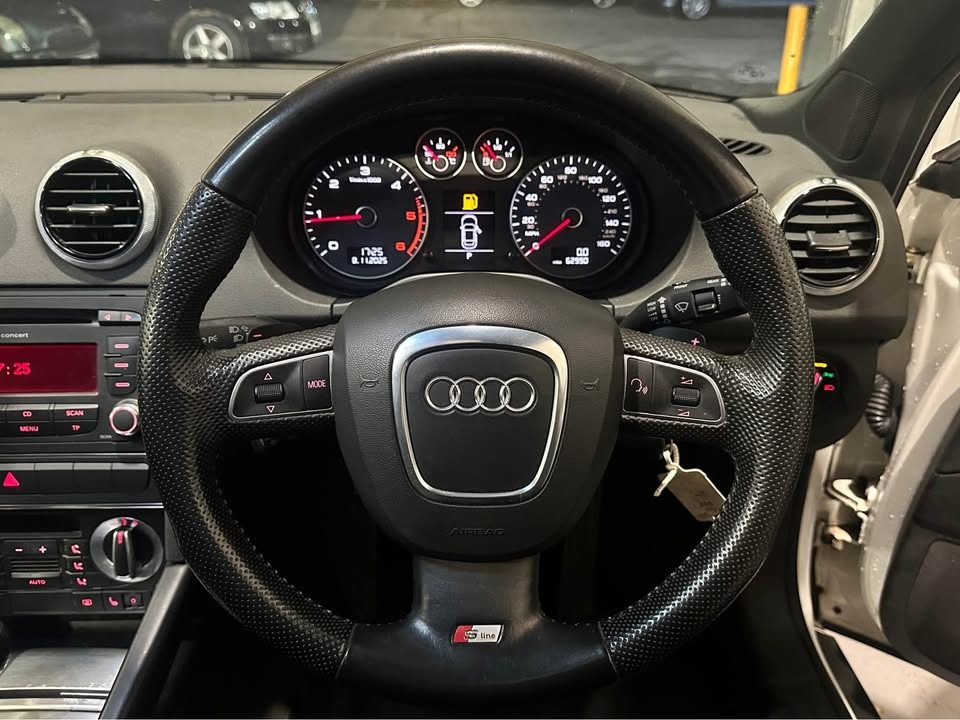 Used Audi A3 2011 for sale - 76906132: Photo 2