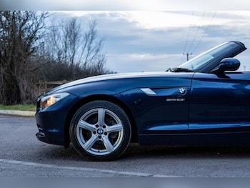 Used BMW Z4 2010 for sale - 76879297: Photo