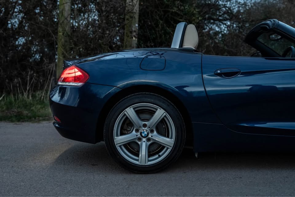 Used BMW Z4 2010 for sale - 76879297: Photo 3