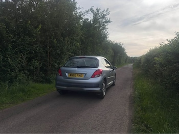 Used Peugeot 207 2010 for sale - 76908221: Photo