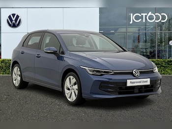 Used Volkswagen Golf 2024 for sale - 77005860: Photo